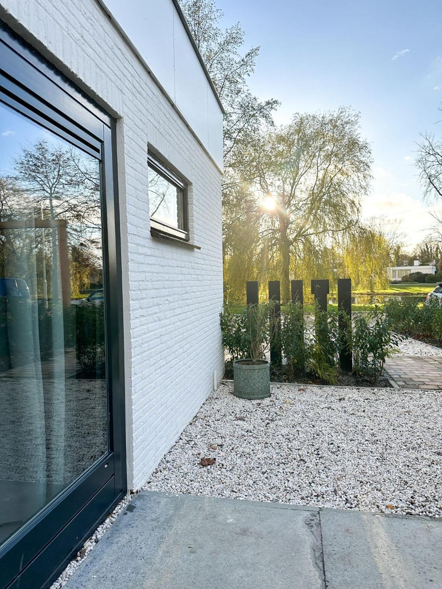Bed & Breakfast Waterpoort - Incl Gratis Licht Ontbijt En Parking Sneek Exteriör bild
